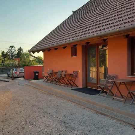 Napos Vendégház Győr Exterior foto