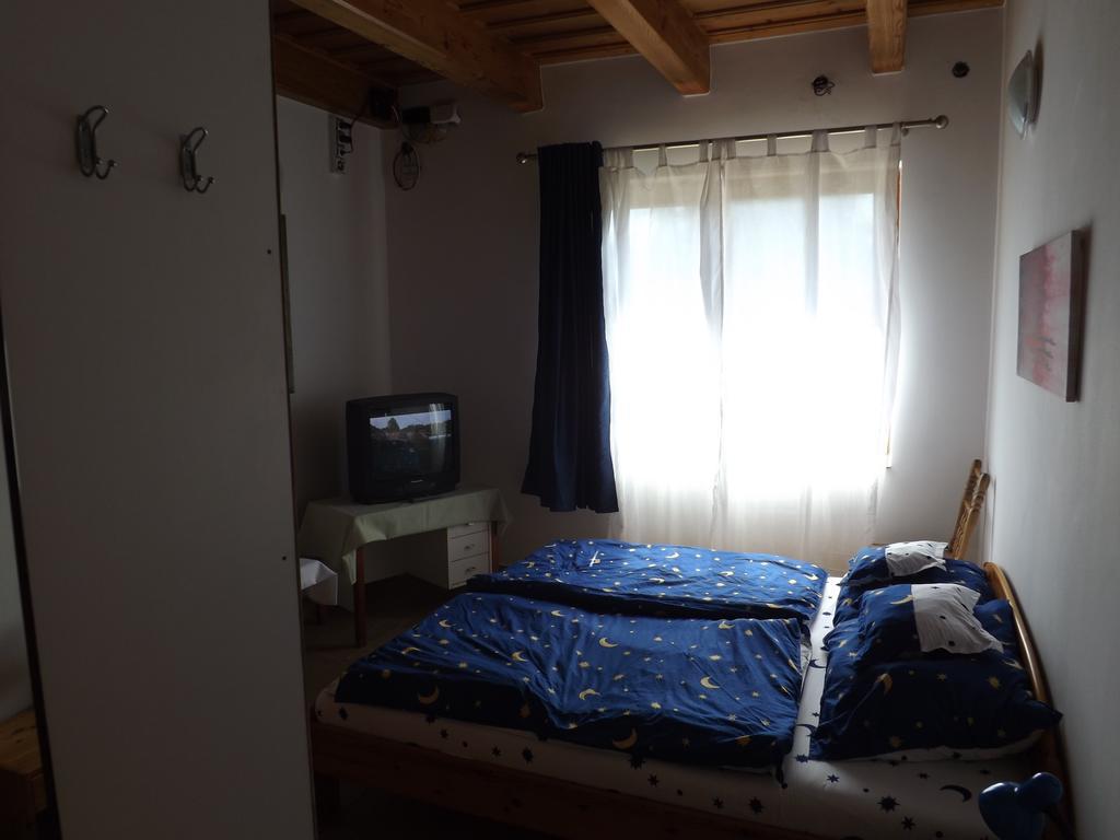 Napos Vendégház Győr Exterior foto
